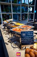 Ceylonz Suites KLCC by Mana-Mana