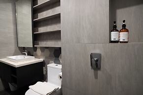 Ceylonz Suites KLCC by Mana-Mana