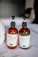 Ceylonz Suites KLCC by Mana-Mana