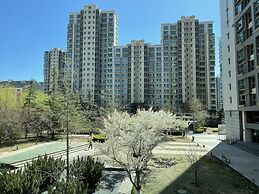 BEIJING SEASONS PARK APARTMENT