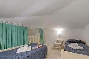 I Fari 48 600mt From The Beach