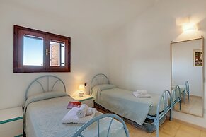 I Fari 48 600mt From The Beach