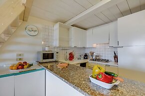 I Fari 48 600mt From The Beach