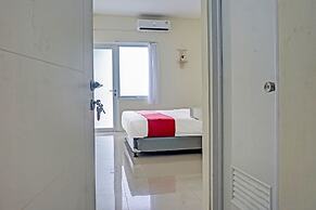 Super OYO 91139 Skyland Bogorienze Apartment
