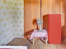 SPOT ON 91799 Sosonopan Homestay Near LANTAMAL VIII MANADO