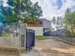 SPOT ON 91799 Sosonopan Homestay Near LANTAMAL VIII MANADO