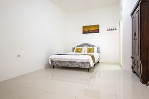 SPOT ON 3961 Fico's Residence Syariah