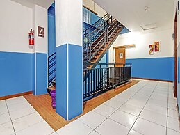 Super OYO 90422 Mall Of Indonesia