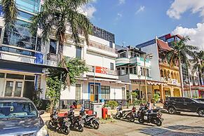 Super OYO 90422 Mall Of Indonesia