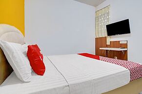 Super OYO 90422 Mall Of Indonesia