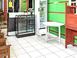 OYO 91757 Surya HotelNearTaman Anggrek Pkk Watansoppeng