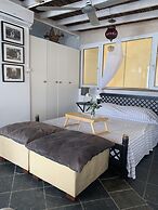 Roditses Beach sea front Apartments