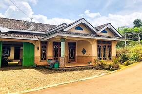 OYO Homes 91096 Desa Wisata Tunggul ArumNearWisata Tunggularum