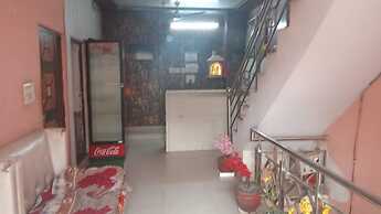 Goroomgo Anand Guest House Mathura