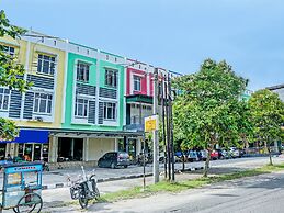 OYO 92152 Hotel The Wong