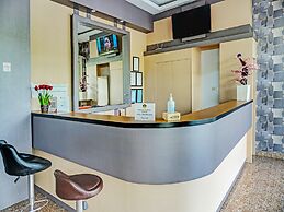 OYO 92152 Hotel The Wong