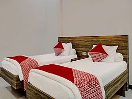 OYO 92152 Hotel The Wong