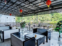 OYO 92152 Hotel The Wong