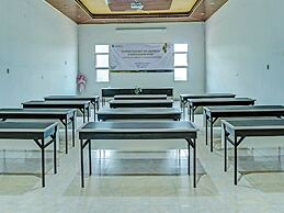 OYO 92152 Hotel The Wong