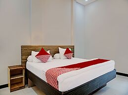 OYO 92152 Hotel The Wong