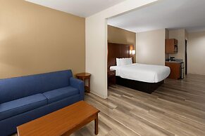 Wingate by Wyndham College Station South