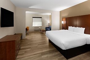 Wingate by Wyndham College Station South