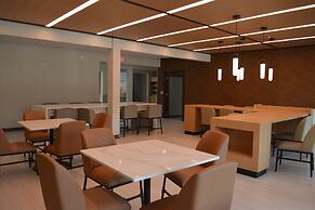 Wingate by Wyndham College Station South