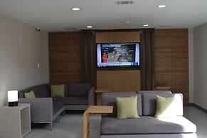 Wingate by Wyndham College Station South