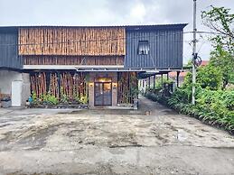 Omah Pandhoek Family Syariah