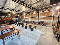 Omah Pandhoek Family Syariah