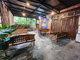 Omah Pandhoek Family Syariah