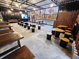 Omah Pandhoek Family Syariah