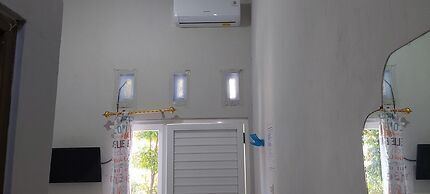 Omah Pandhoek Family Syariah