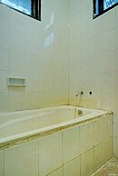 Capital O 92214 Beristera Hotel