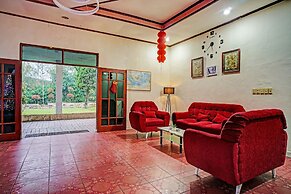 Capital O 92214 Beristera Hotel