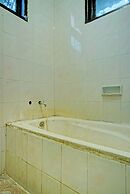 Capital O 92214 Beristera Hotel