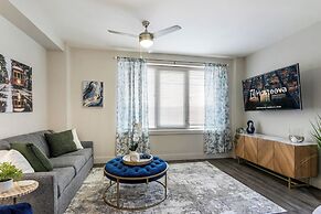 Magnificent Condo Near Bourbon Street