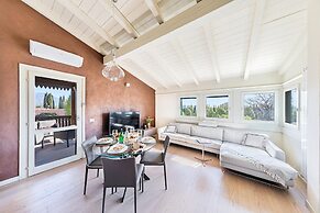 Birdie 59 con Piscina by Wonderful Italy