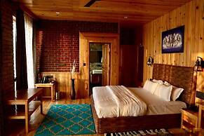 Kasar Himalaya Holiday Resorts