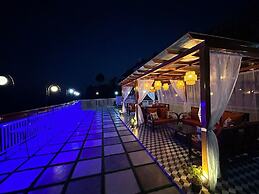 Kasar Himalaya Holiday Resorts