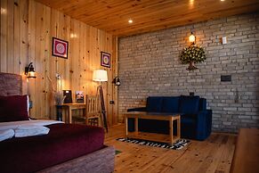 Kasar Himalaya Holiday Resorts