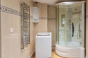 Appartement Luxueux à Hydra