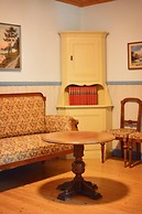 Piece of Hjo Vandrarhem