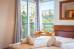 Charming Garajau by Atlantic Holiday