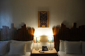 Huntington Surf Inn