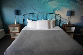 Huntington Surf Inn