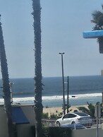 Huntington Surf Inn