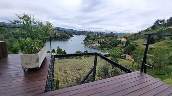 Woodside Ecoliving Guatape