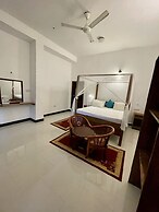 Mambo Beach Villas