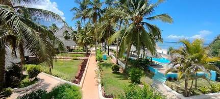 Mambo Beach Villas